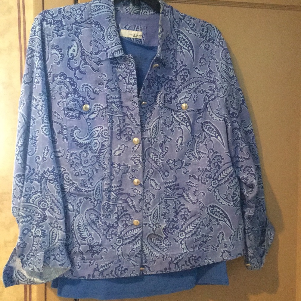 Lightweight jacket